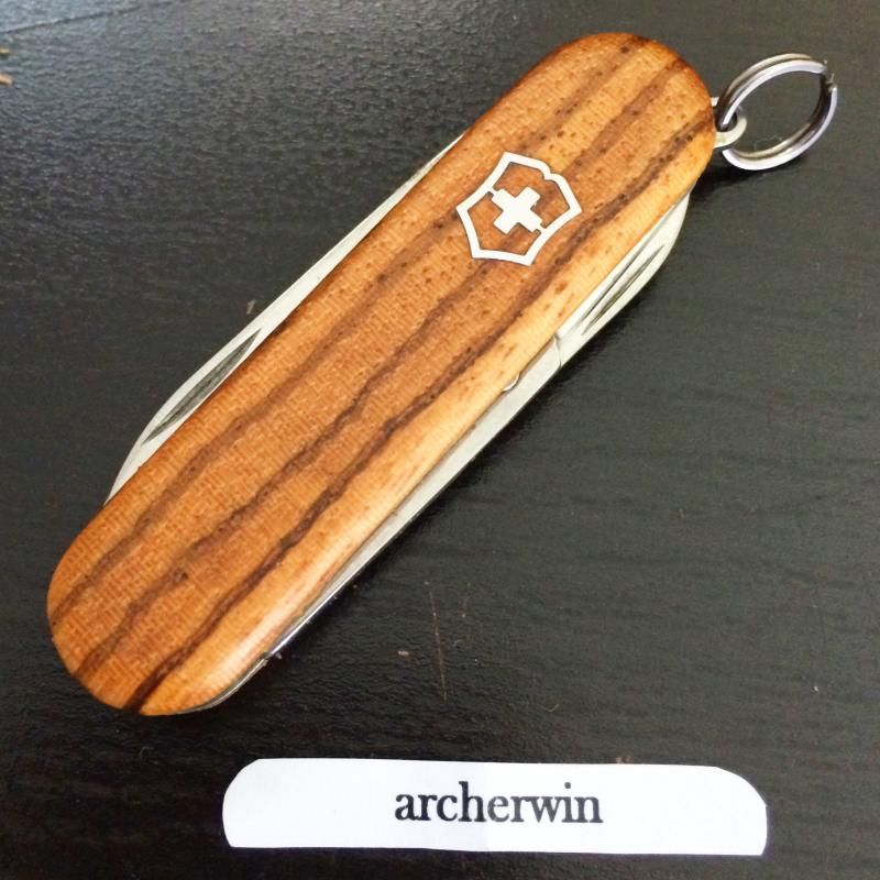 archerwin's Swiss Army Knives WOOD SCALES Victorinox Classic in